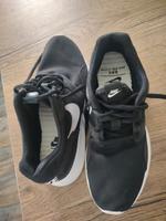 Nike Turnschuhe Sneaker neuwertig Hessen - Groß-Umstadt Vorschau