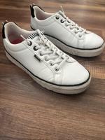 Bench Sneaker Größe 39 Frauen Sachsen - Großenhain Vorschau