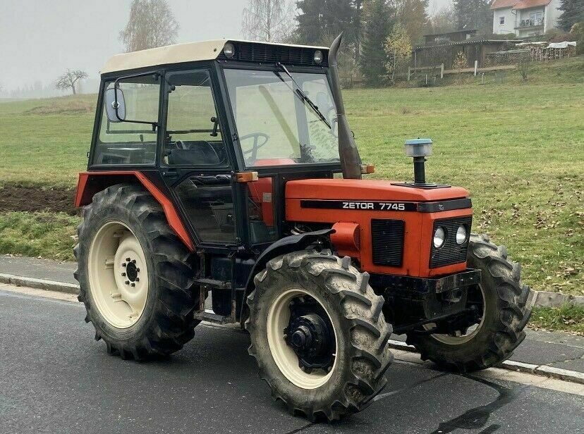 Suche Zetor Schlepper Traktor 7245 und 7745 in Friedenfels