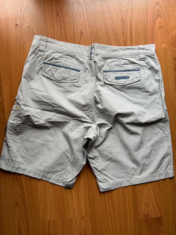 New Zealand Auckland Herren Shorts Kurze Hose XXL wie neu in Düsseldorf