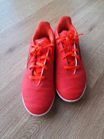 Adidas Hallenschuhe Sneaker rot Fussball Gr 38 Nordrhein-Westfalen - Geldern Vorschau