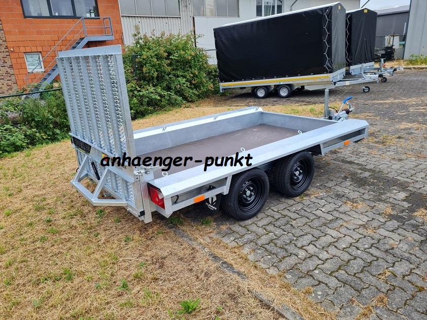 PKW ANHÄNGER Baumaschinen / Baggertransporter Tieflader 2700 kg in Rheinberg