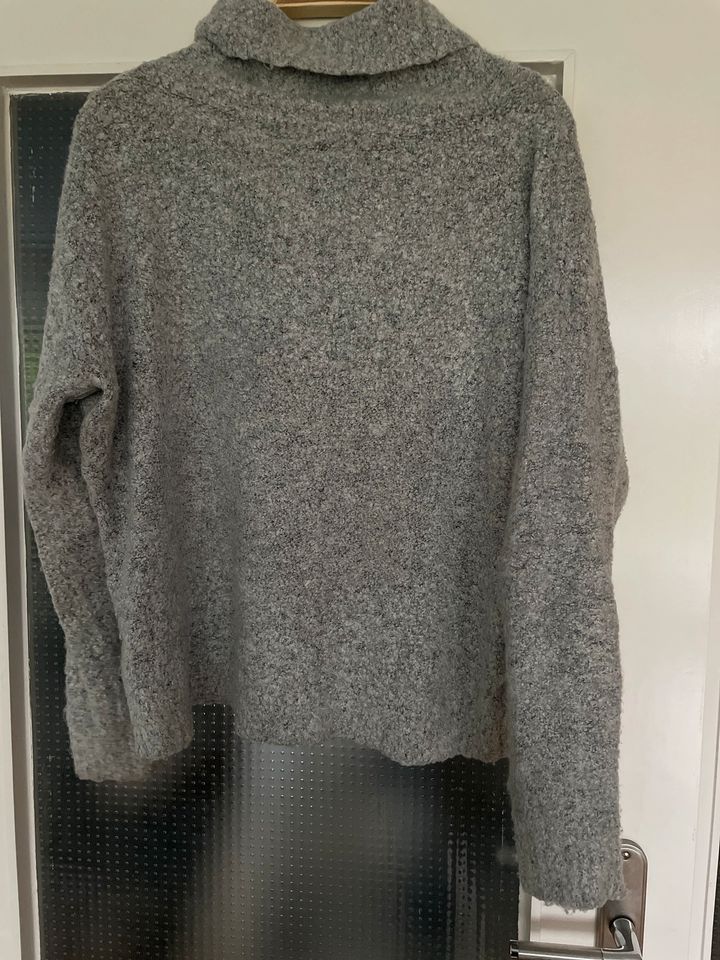 Opus Pulli Rollkragenpullover Pullover Gr. 38 auch oversized in Moers