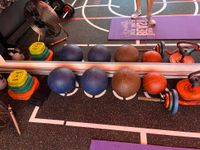Rarität WeVau 50er Medizinball Designklassiker 1,5kg Liebhaber Hessen - Kassel Vorschau