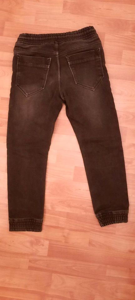 Jungen Jeans in der Größe 146 in Hofheim am Taunus