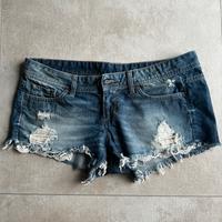 Wunderschöne Jeans Shorts, Hotpants, Benetton, W32, M Bayern - Wartenberg Vorschau
