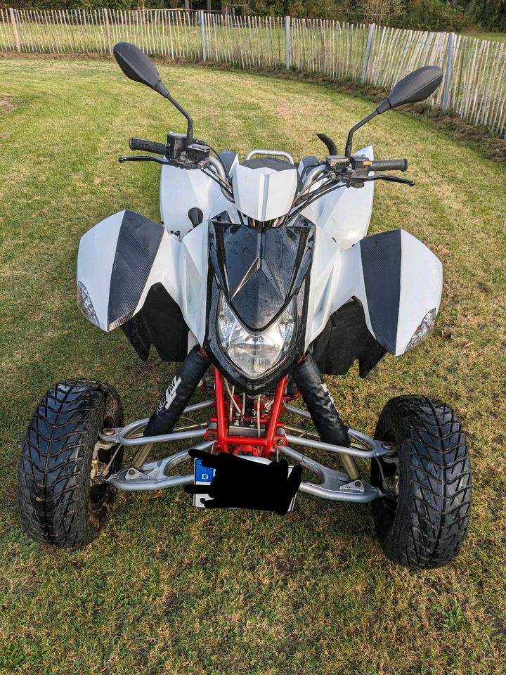 Sportliches Quad Triton in Penzing