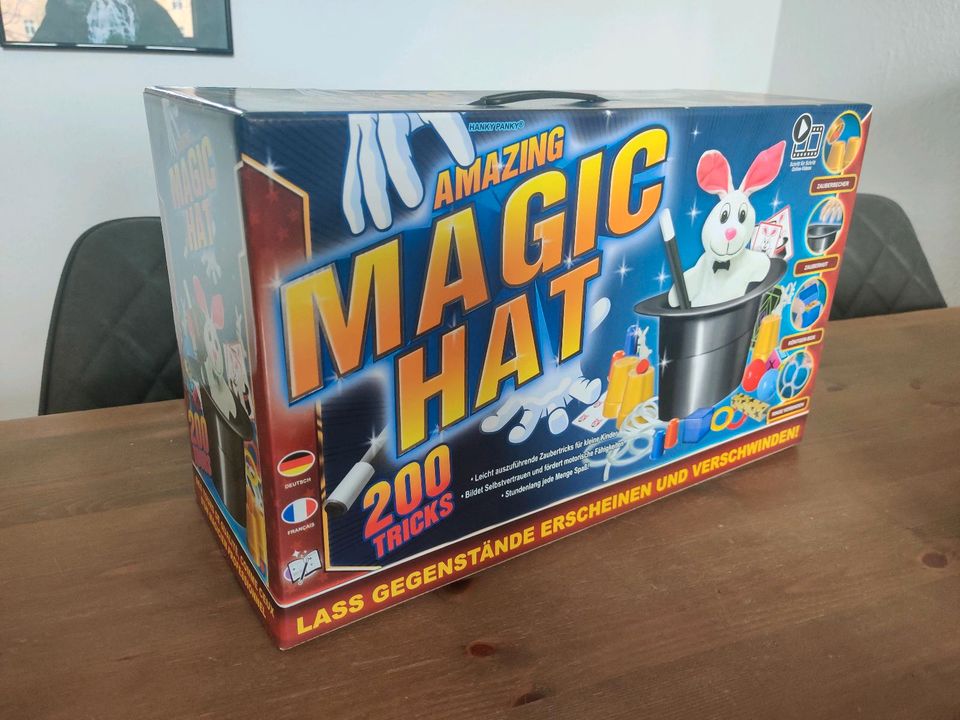 Amazing Magic Hat Zaubertricks OVP in Magdeburg