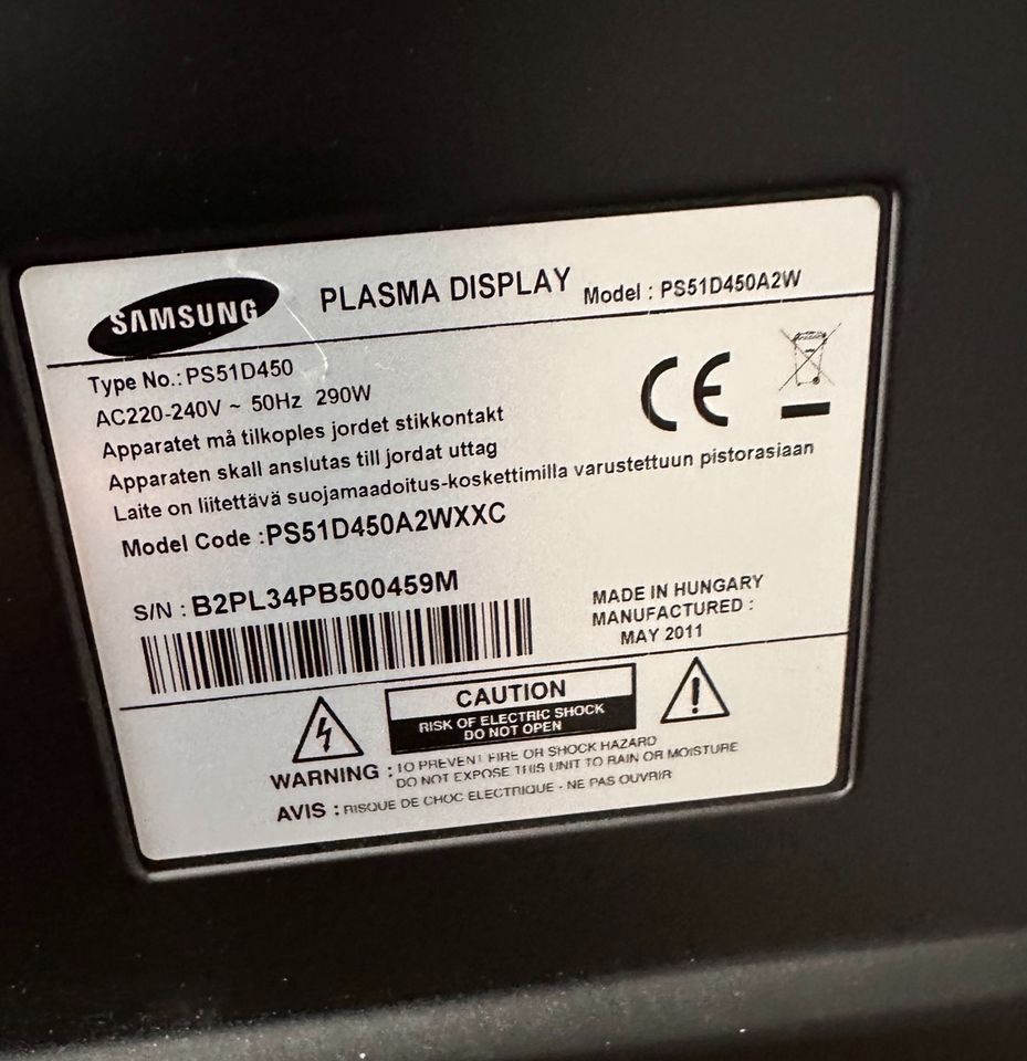 Samsung 51" Plasma TV PS51D450 Fernseher 129cm in Ettlingen