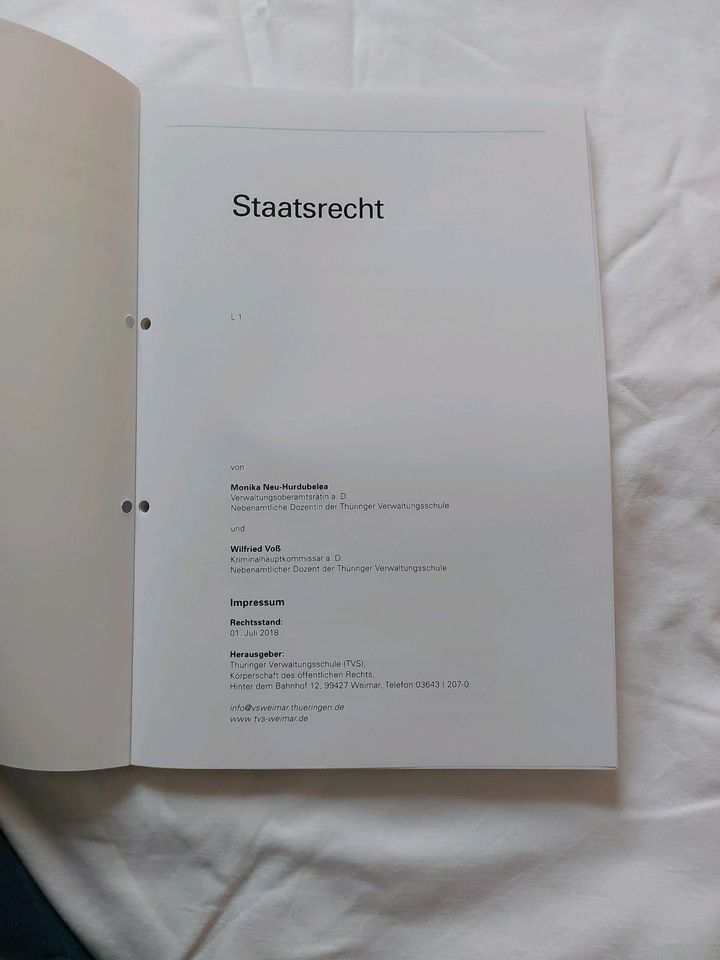 Lehrbuch TVS Staatsrecht in Bad Lobenstein