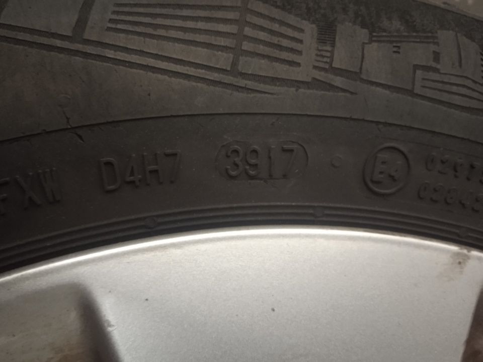 4 x AUD/VW Komplettaluräder Ronal/Allwetter 205/60R16H XL in Wuppertal