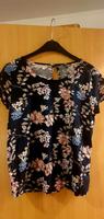 Only Tshirt dunkelblau mit Blumen Größe 36 Nordrhein-Westfalen - Hille Vorschau