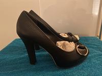 Gucci Peeptoes Nordrhein-Westfalen - Sassenberg Vorschau