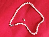 Echte Perlenkette und -anhänger Nordrhein-Westfalen - Schmallenberg Vorschau