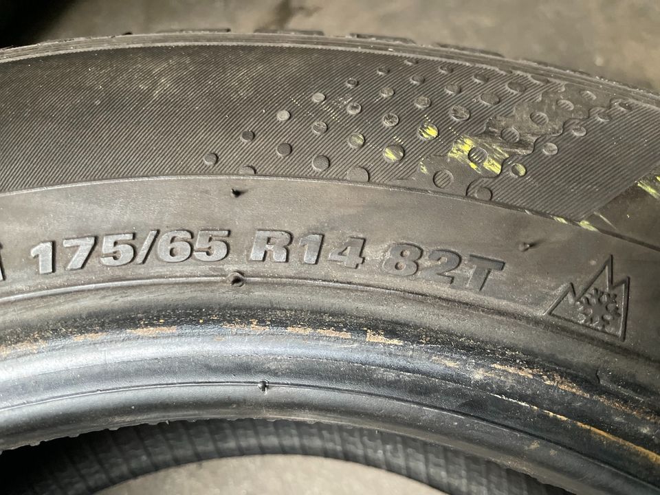 2 Allwetterreifen 175 65 R14 82T Kumho Solus HA31 (7,5-8mm) in Bayern -  Würzburg | Reifen & Felgen | eBay Kleinanzeigen ist jetzt Kleinanzeigen