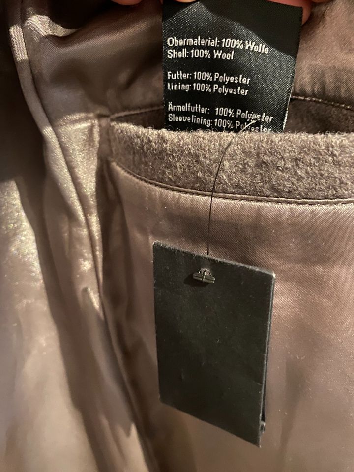 Tigha Woll Mantel Jacke Gr. S Damen greige taupe in Meerbusch