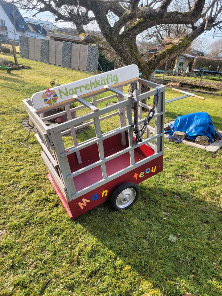 Bollerwagen / Karneval / Vatertag / Handwagen in Steinheim