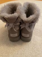 UGG Stiefel hellgrau Hessen - Bad Nauheim Vorschau