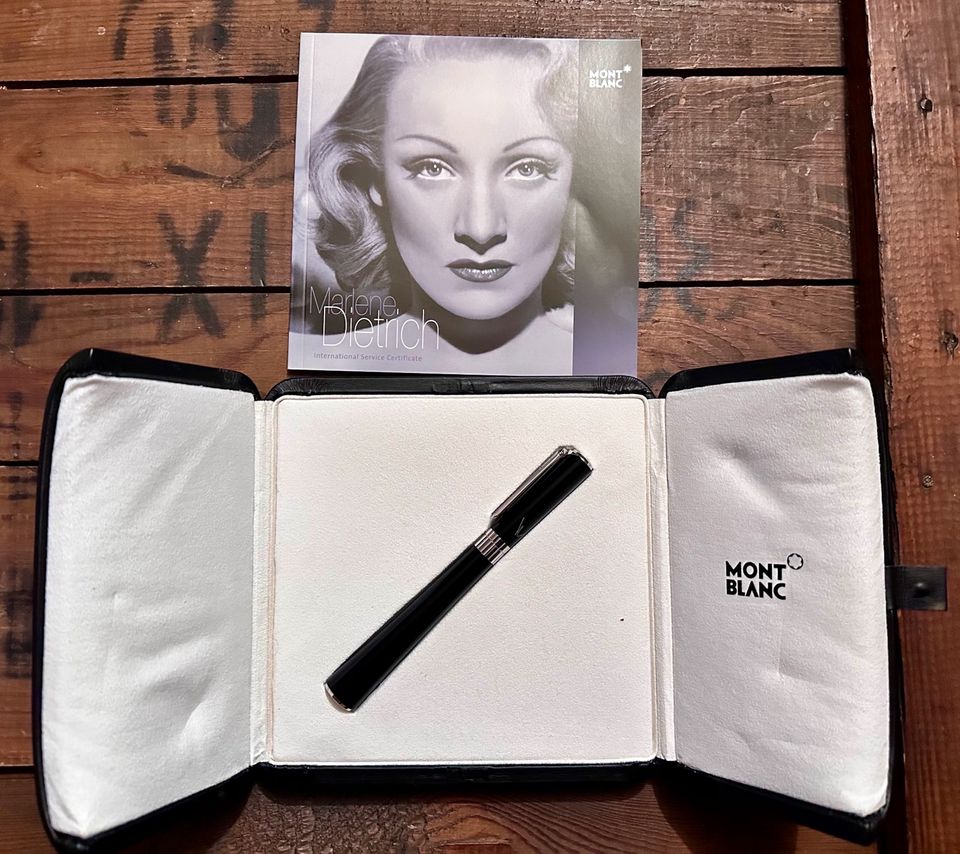 Montblanc Marlene Dietrich Special Edition Füllfederhalter in Geislingen an der Steige