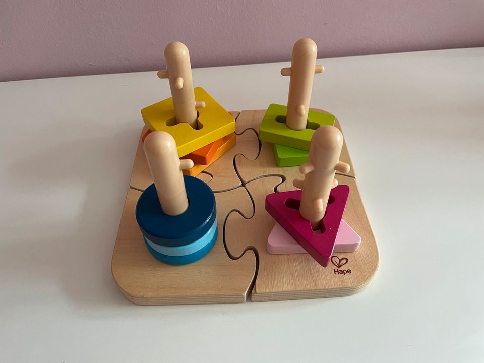 Hape Steckspiel, Steckpuzzle, Holz in Hamburg