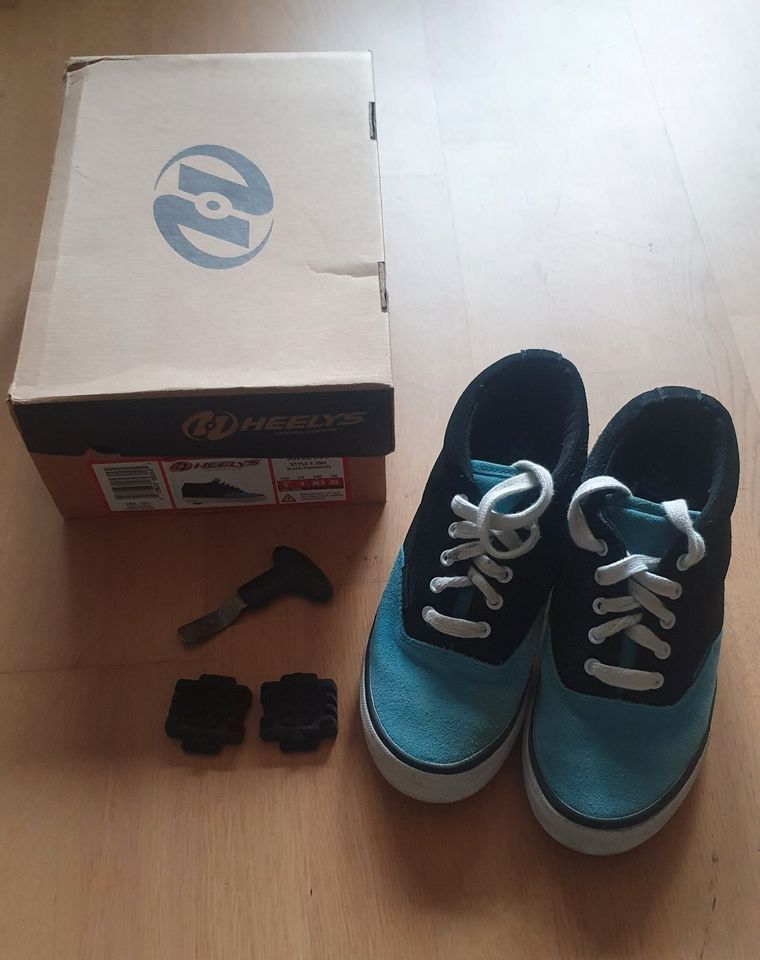 Heelys Schuhe mit Rollen Größe 36,5  Neu Original Schwarz Türkis in Titz