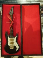 Miniatur-Model E-Gitarre Stratocaster-Stil Köln - Porz Vorschau