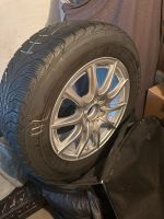 4x Bridgestone Mercedes Felgen mit Winterreifen 16'' 205/60R16 Frankfurt am Main - Bockenheim Vorschau