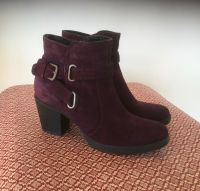 Stiefelette mit Absatz lila Kr. Passau - Passau Vorschau