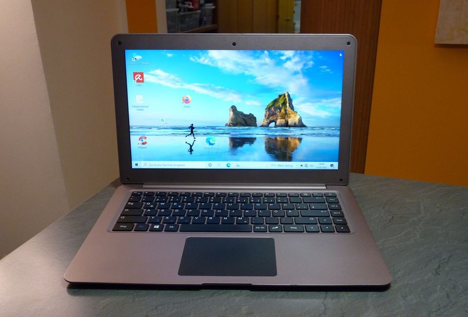 14,1'' Trekstor Surfbook W1 - Intel Atom X5 - 64GB eMMC - 4GB RAM in Berlin