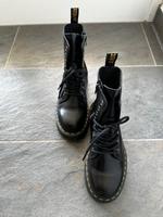 Dr. Martens, JADON Bayern - Feldkirchen-Westerham Vorschau