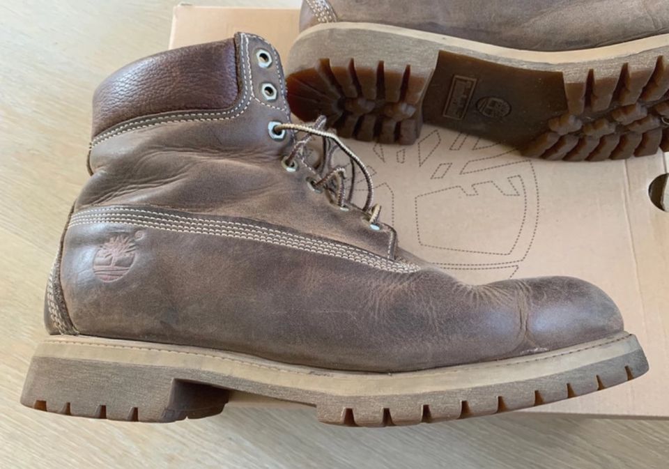 NEUw. Timberland Boots Gr.45 braun in Sickte