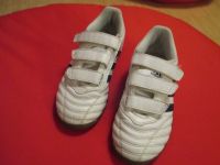 ADIDAS Turnschuhe, Hallenturnschuhe Größe 33 Kr. Altötting - Burghausen Vorschau