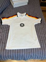 Fußball Trikot Gr. XS Weiß Sporttrikot T-Shirt Sportunterricht Hessen - Schwalmstadt Vorschau