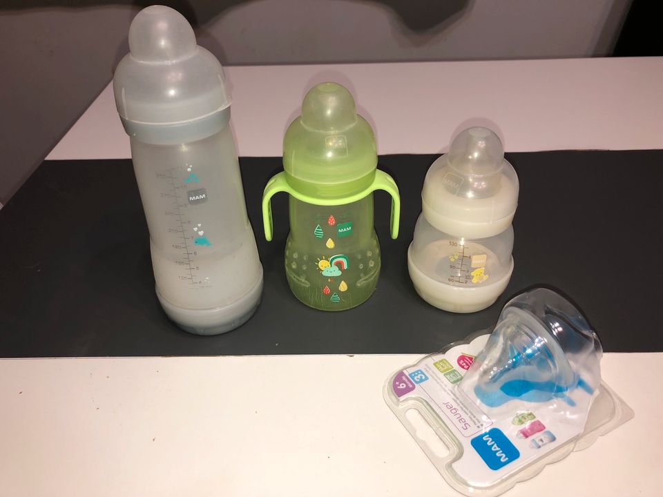 Babyflaschen MAM zu verschenken in München