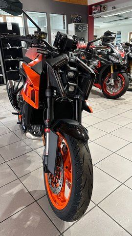 KTM 990 DUKE 2024 in Niederrieden