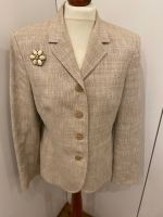 St. Emile Blazer beige mit hübscher Brosche Gr. 40 sehr schön Nordrhein-Westfalen - Warendorf Vorschau