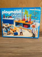 Playmobil 9456 Chemiezimmer City Life Hessen - Kirtorf Vorschau