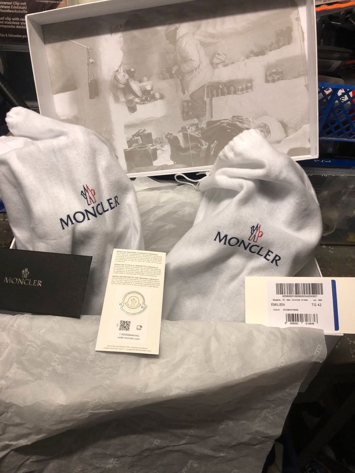 Moncler Emilie schuhe Herren Gr.42 Neu in Köln