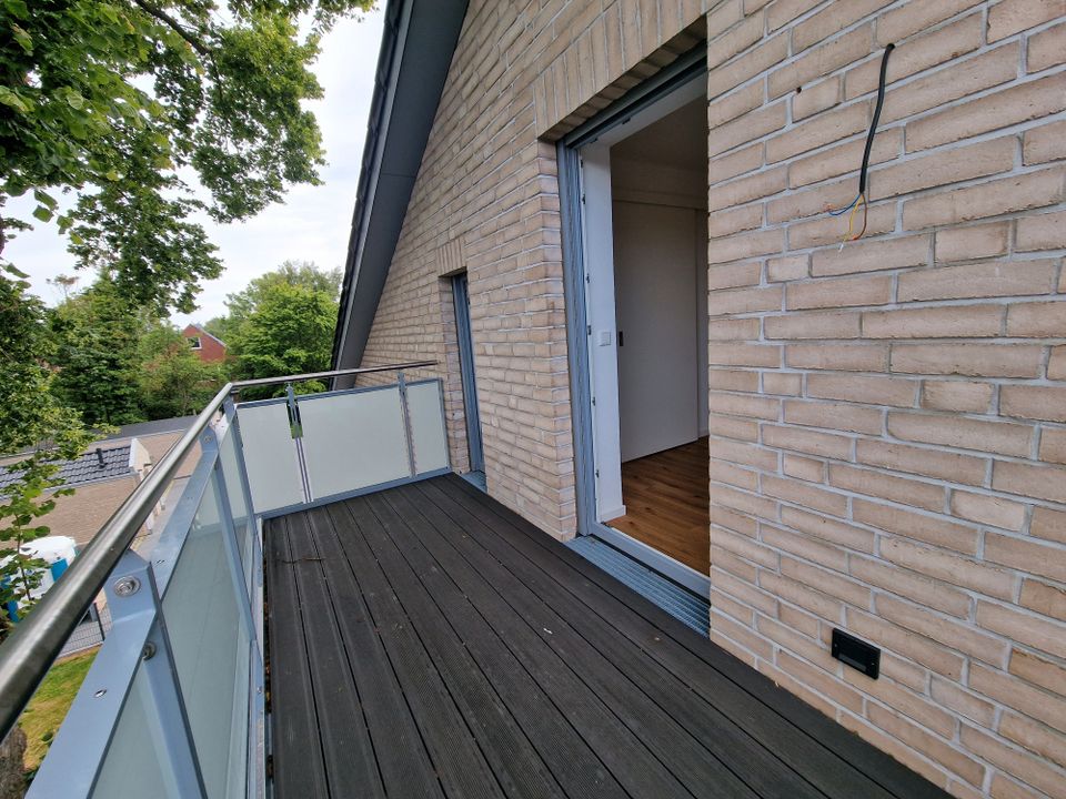 ** Exklusive Dachgeschosswohnung mit Logenplatz in Friedrichstadt ** in Friedrichstadt