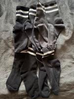 Diverse Sportsocken mit dünnen Stellen Bremen - Hemelingen Vorschau