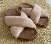 Reformation Slipper Sandalen 37 Rheinland-Pfalz - Mainz Vorschau