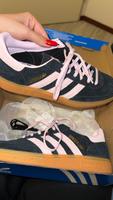 Adidas Spezial Gr. 40 dunkelblau/rosa Bielefeld - Bielefeld (Innenstadt) Vorschau