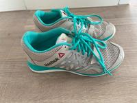 Reebok Damen Turnschuhe - Gr 36 - top Zustand Hessen - Bad Homburg Vorschau