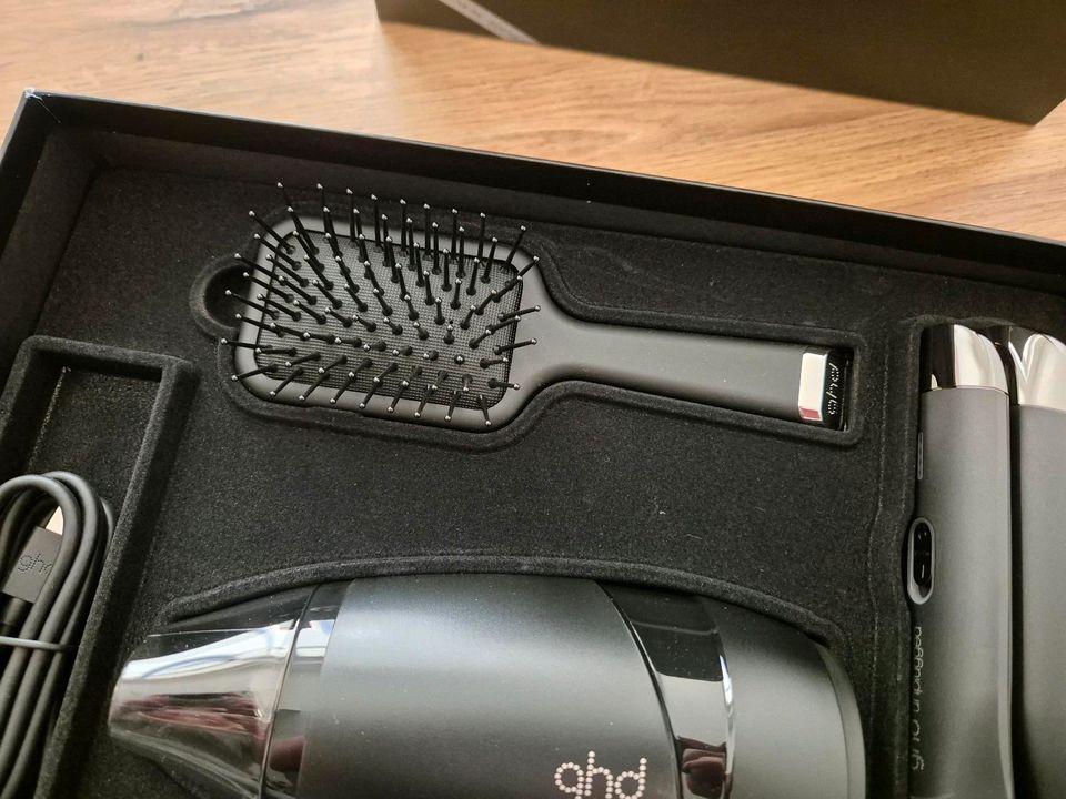 ghd on the go unplugged Geschenkset / Reiseset ***NEU*** in Halle