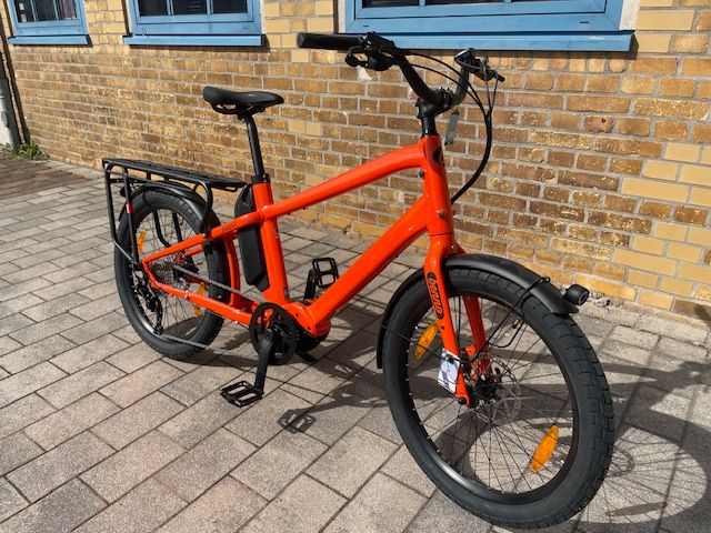 Longtail E Bike Benno Boost 10d Neon Orange Bosch CX in Magdeburg