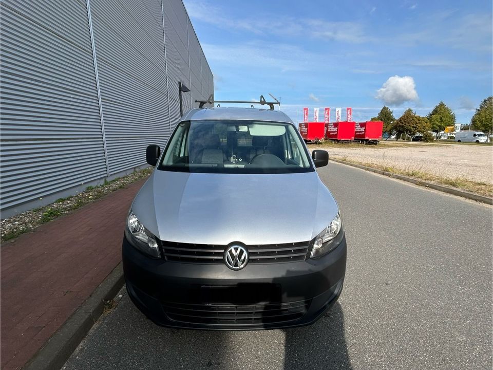 Volkswagen Caddy 1,6TDI 75kW in Bentwisch