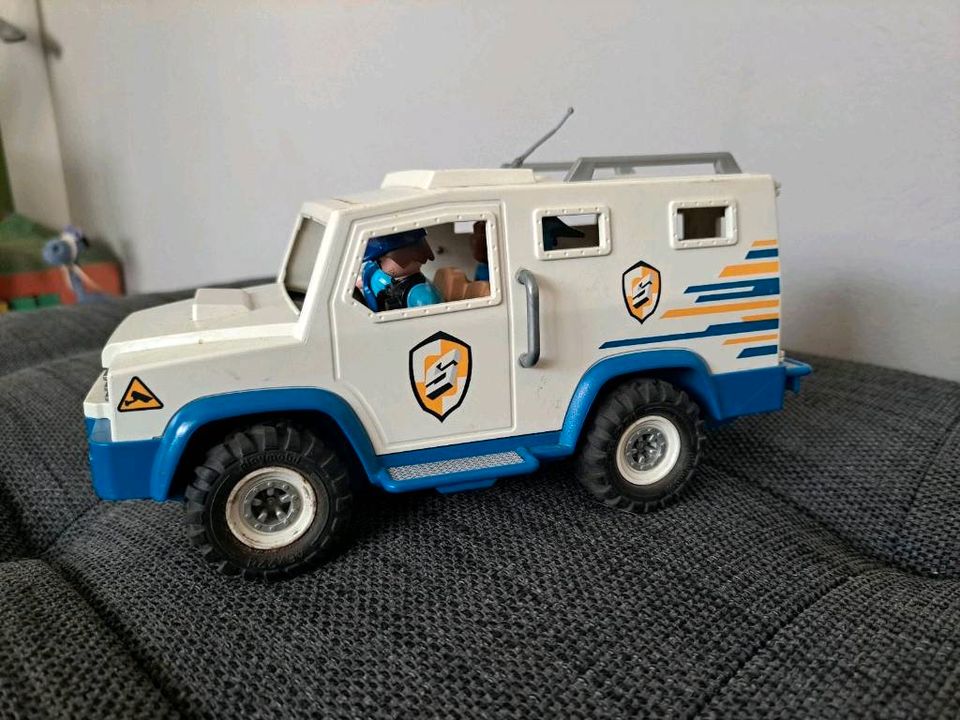 Playmobil Police mit Bankräuber in Neustadt-Glewe