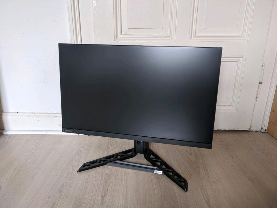 27" Legion Y27-30 Gaming Monitor 165hz 1080p in Wiesbaden