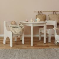 Kinderstühle Kindertisch Holz Weiß lasiert ÖKO Levin Sitzgruppe Niedersachsen - Winsen (Luhe) Vorschau