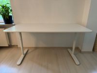 IKEA Bekant Schreibtisch 160x80 cm München - Au-Haidhausen Vorschau